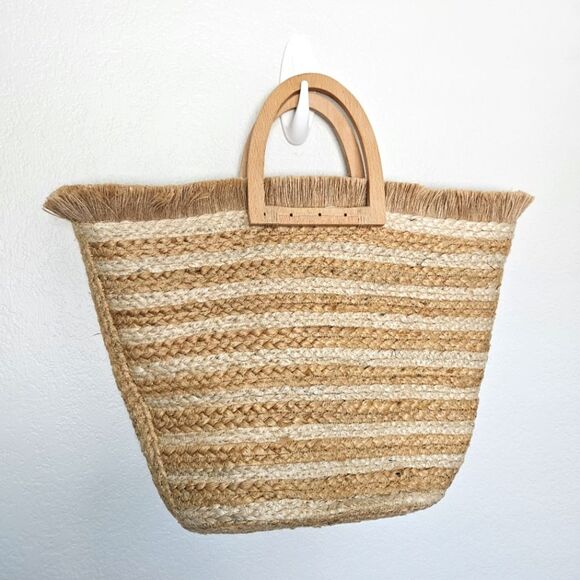 Antik Kraft Anthropologie | Jute Hashree Straw Tote Wooden Handles Womens - Picture 2 of 6